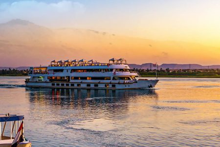 Cairo,Aswan & Nile Cruise 7 Days W/Air